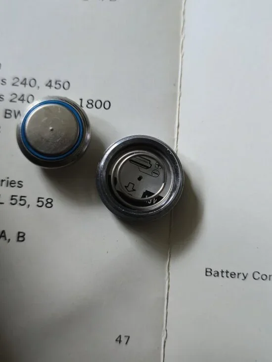 Canon FTb QL Silver 35mm SLR Film Camera Bundle FD 50mm F/1.8 SC Lens 2x-A Cases - Picture 11 of 16